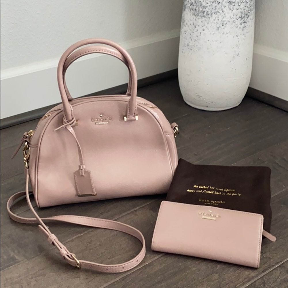 Kate Spade ♠️ crossbody bag with matching wallet
